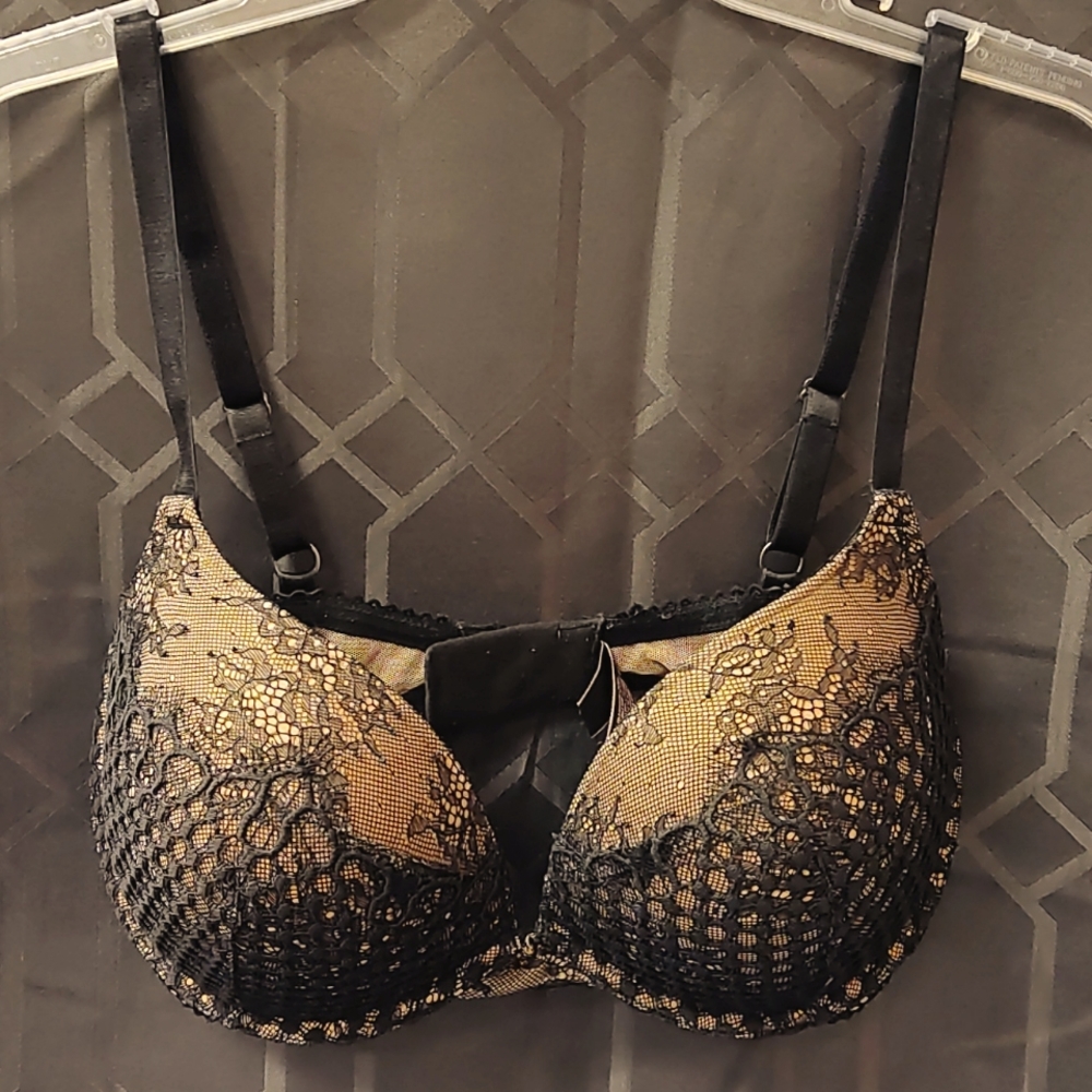 Victoria's Secret bra very sexy push up